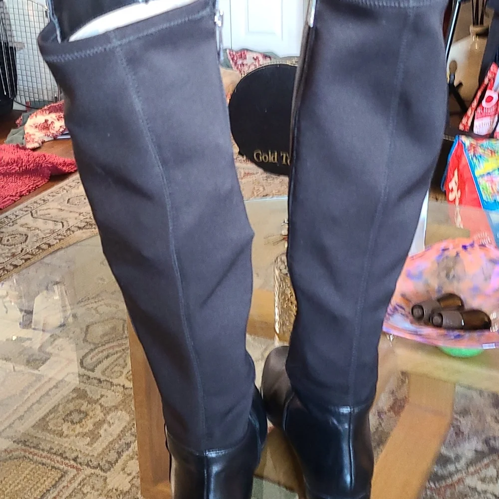 Michael Kors Roding Boots. A-7 - Picture 5 of 7